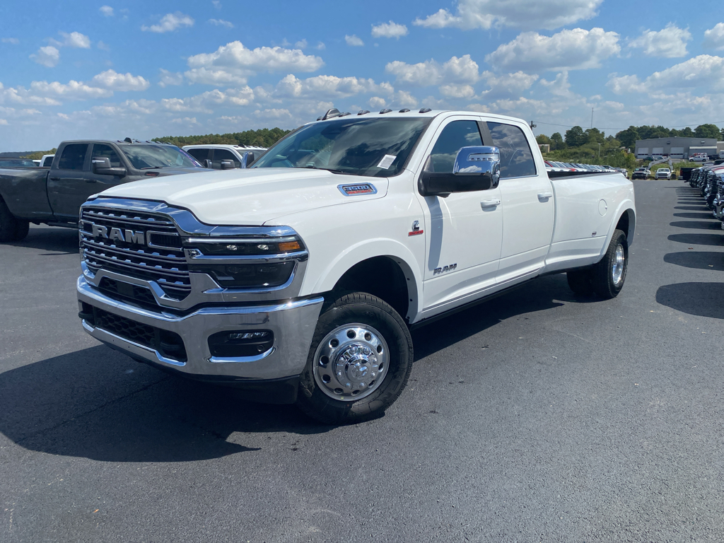 2027 Ram 3500 Longhorn photo 1