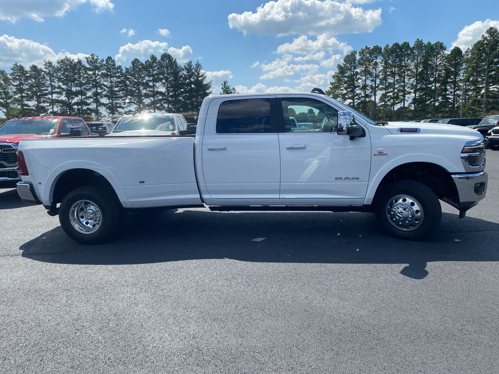 2027 Ram 3500 Longhorn photo 4