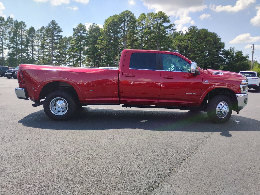 2027 Ram 3500 Longhorn photo 4