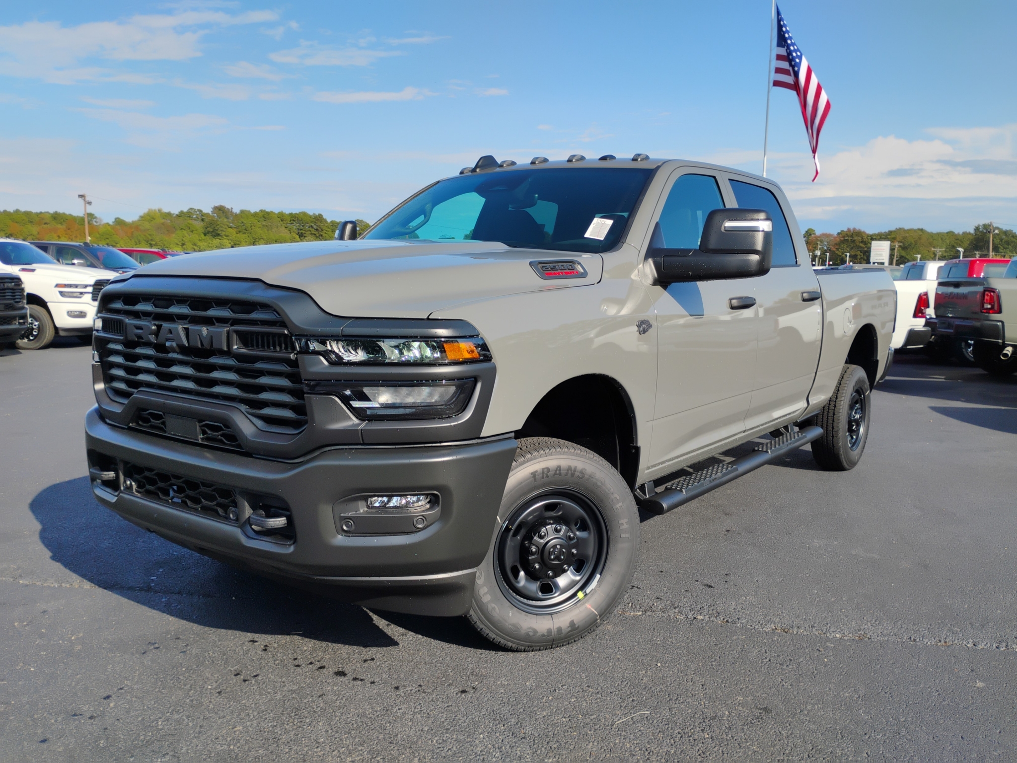 2027 Ram 2500 Tradesman photo 1