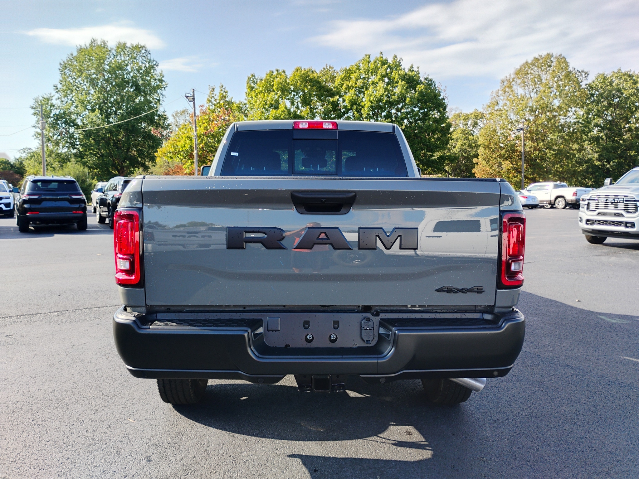 2027 Ram 2500 Tradesman photo 6