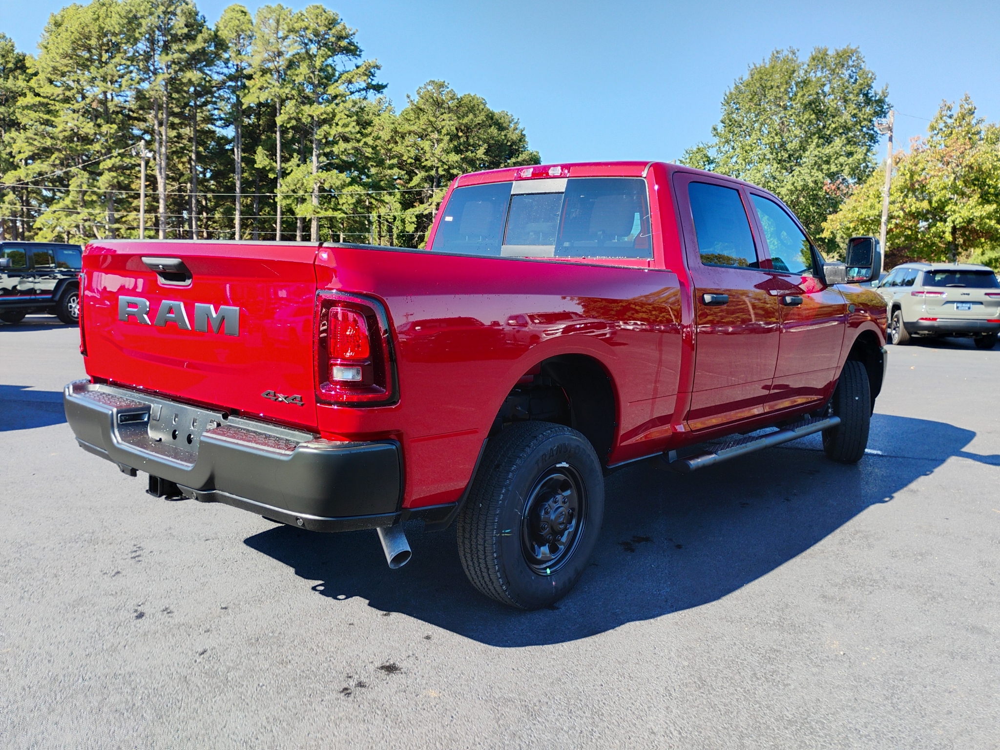 2027 Ram 2500 Tradesman photo 5