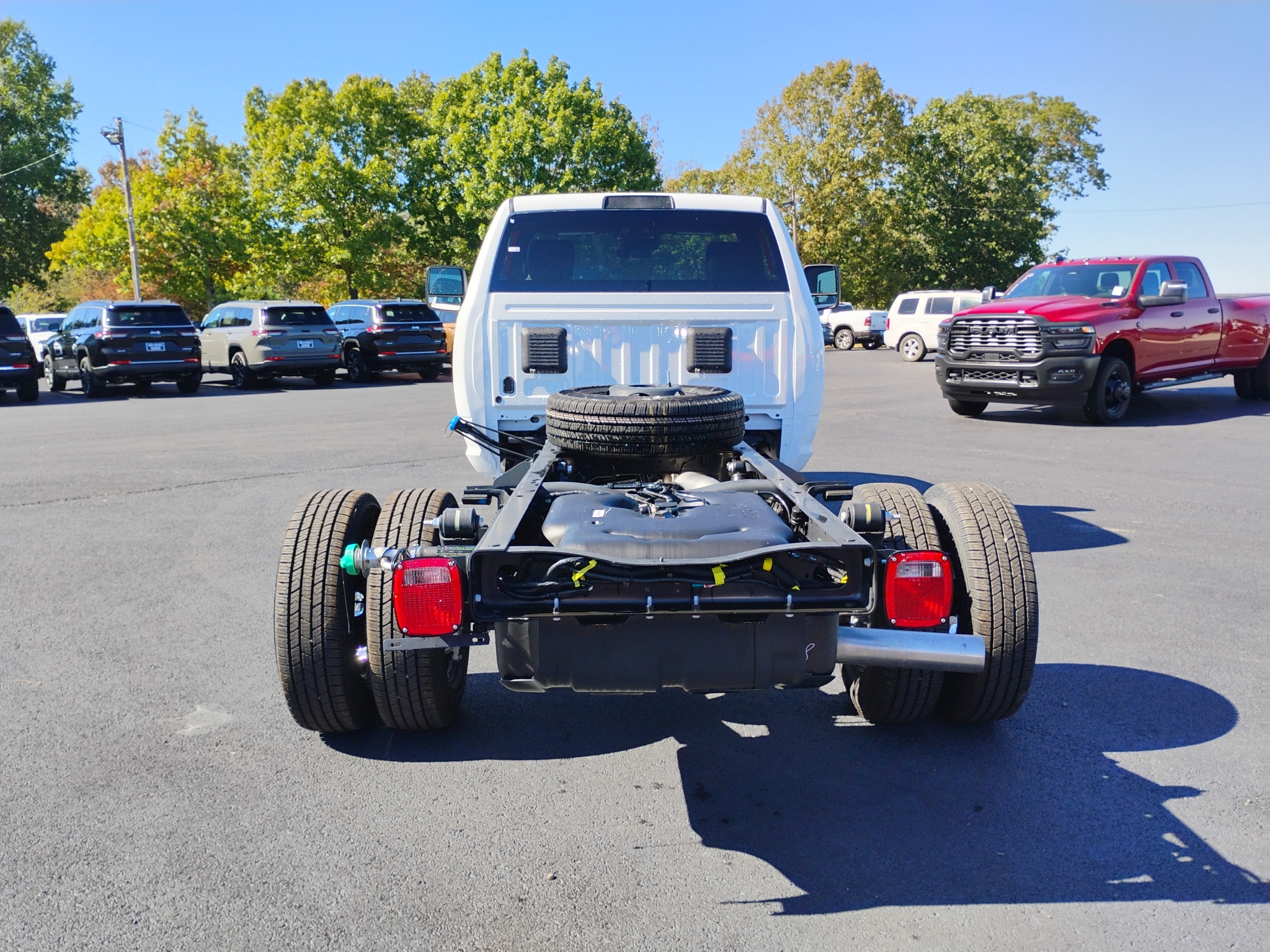 2027 Ram 3500 Chassis Tradesman photo 6