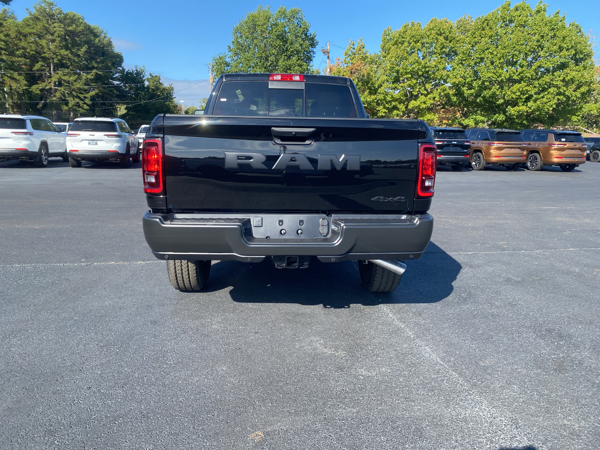 2027 Ram 2500 Tradesman photo 6