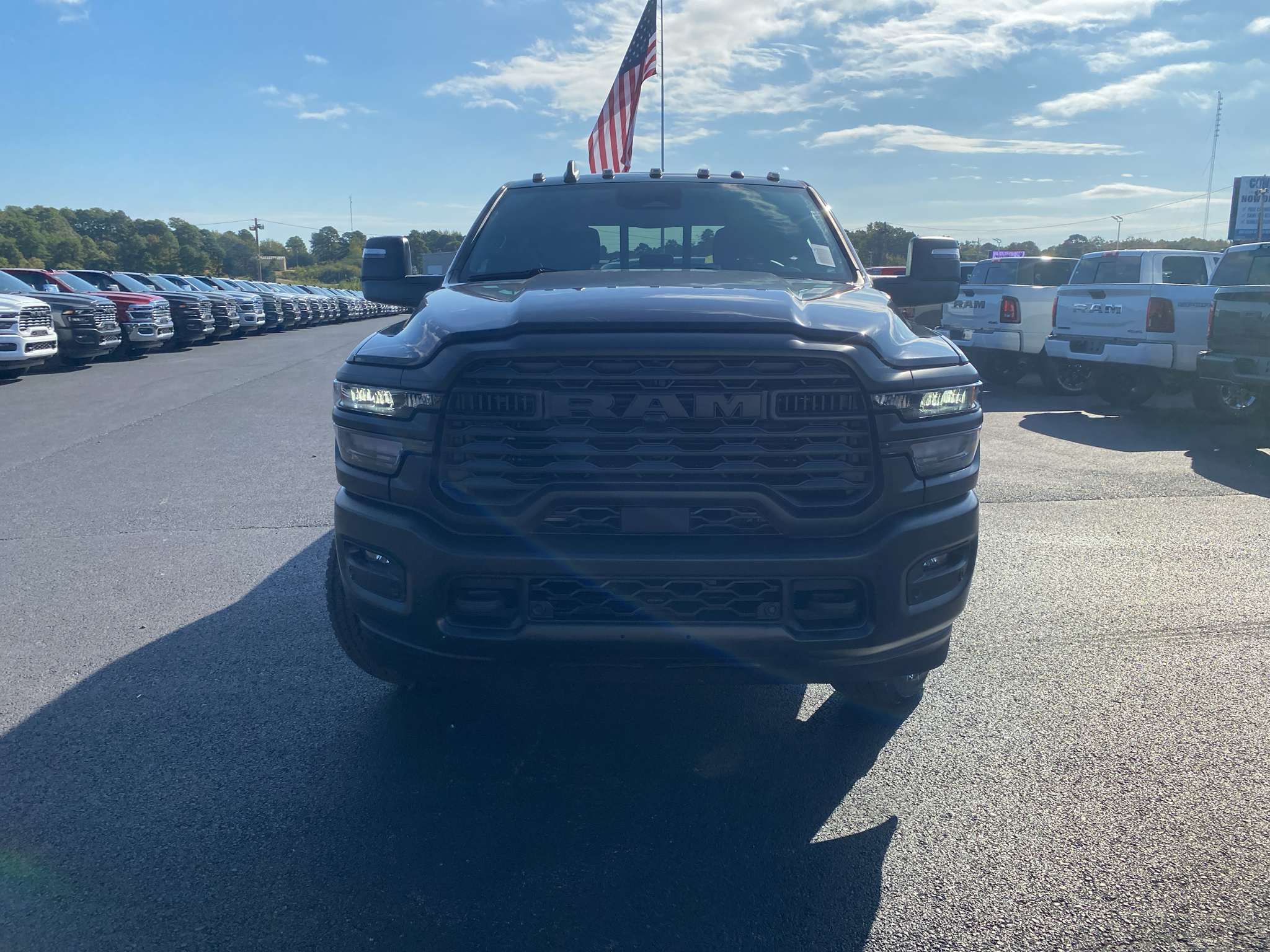 2027 Ram 2500 Tradesman photo 2