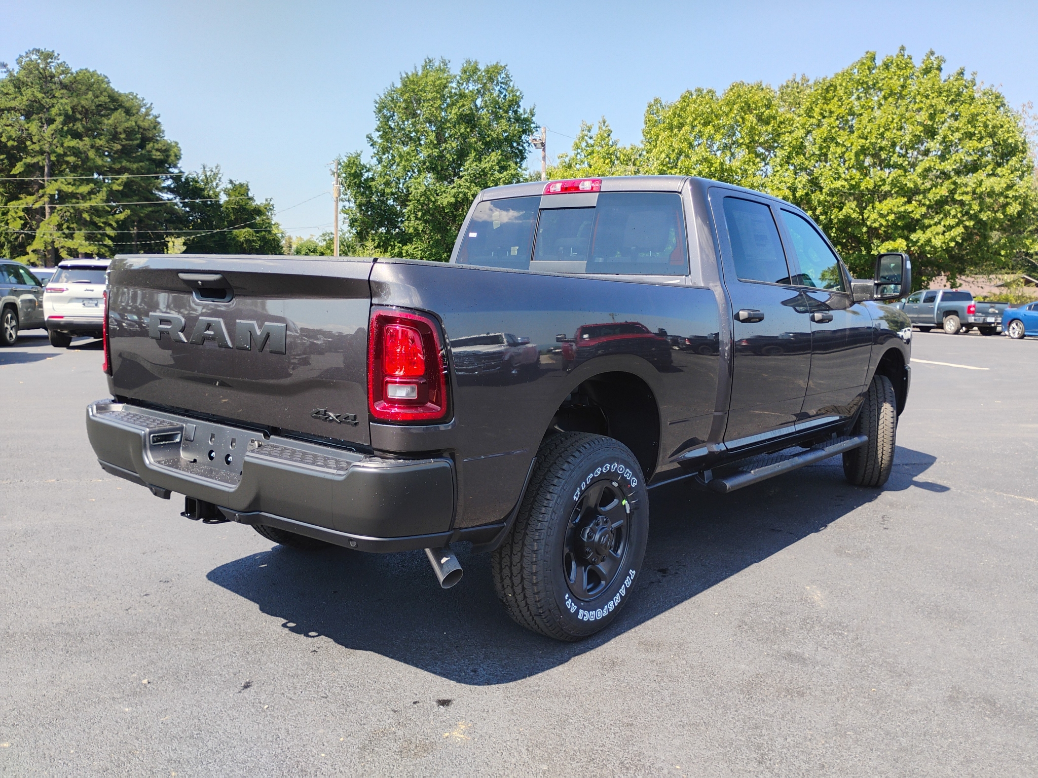 2027 Ram 2500 Tradesman photo 5