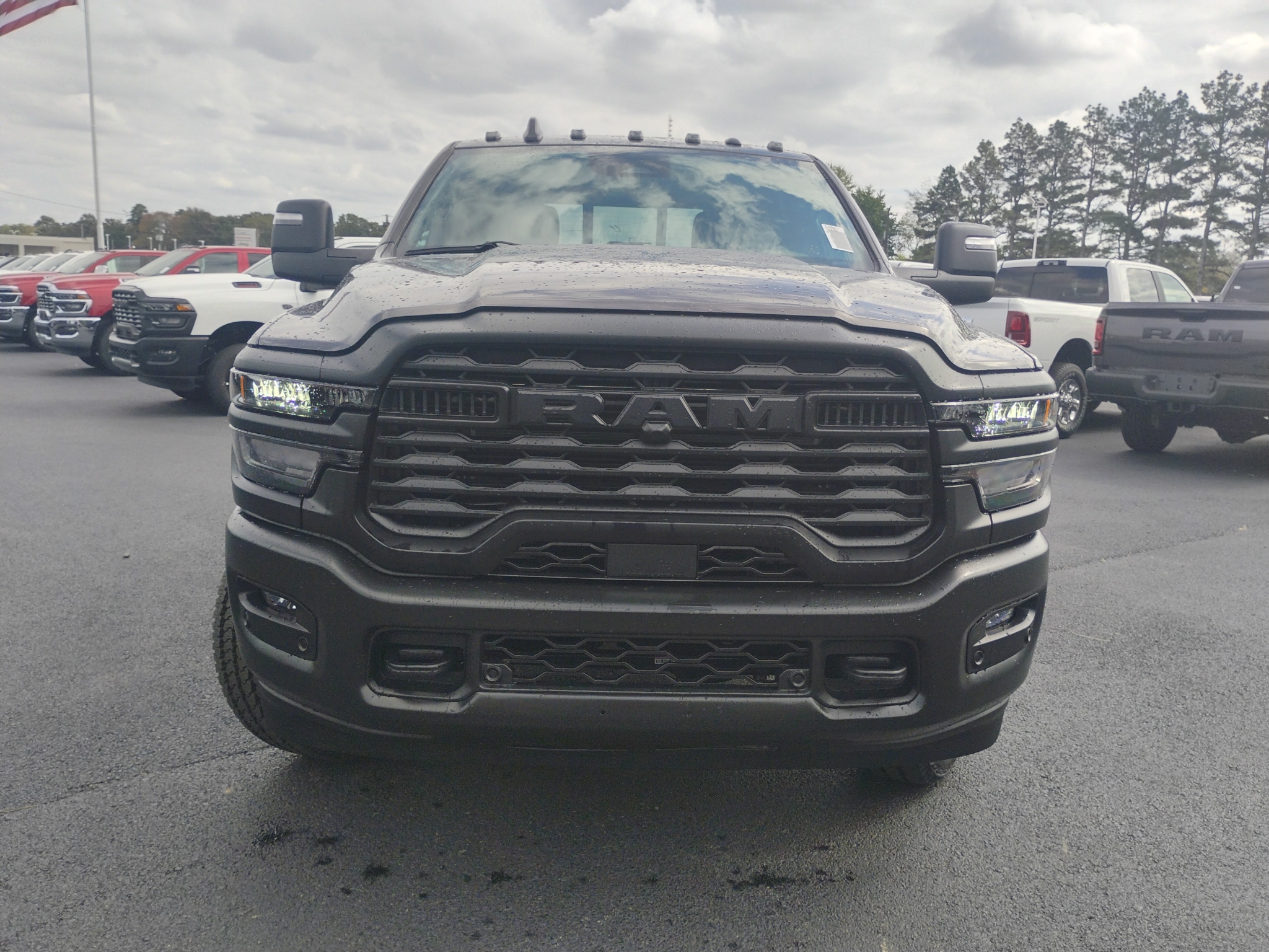 2027 Ram 2500 Tradesman photo 2