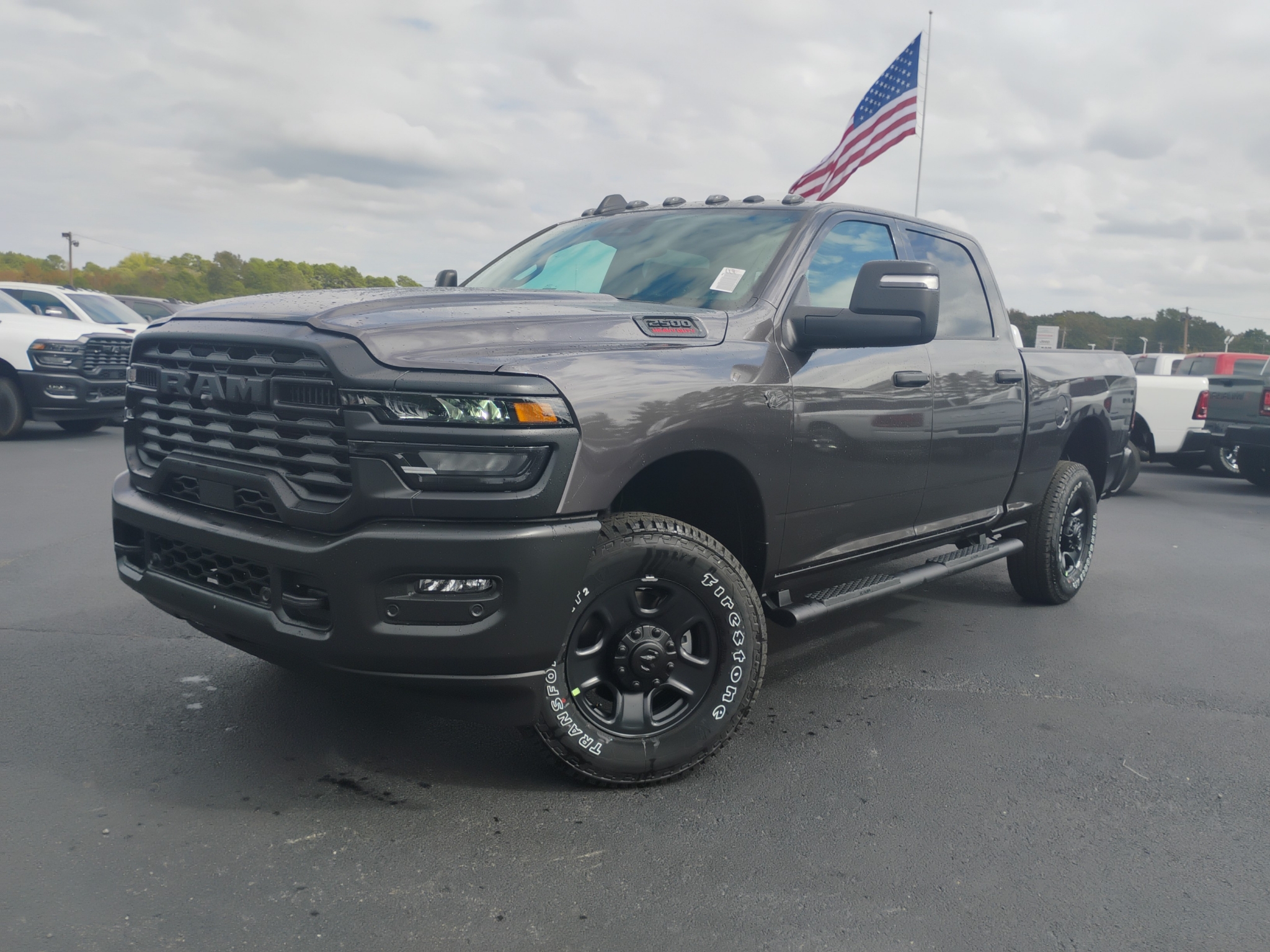 2027 Ram 2500 Tradesman photo 1