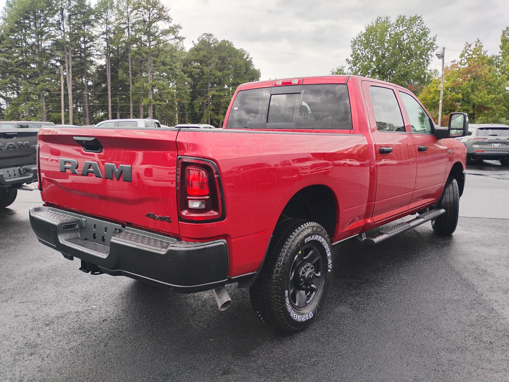 2027 Ram 2500 Tradesman photo 5