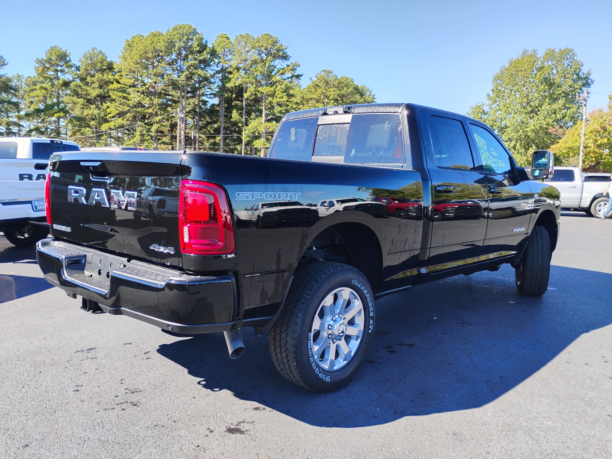 2027 Ram 2500 Laramie photo 5