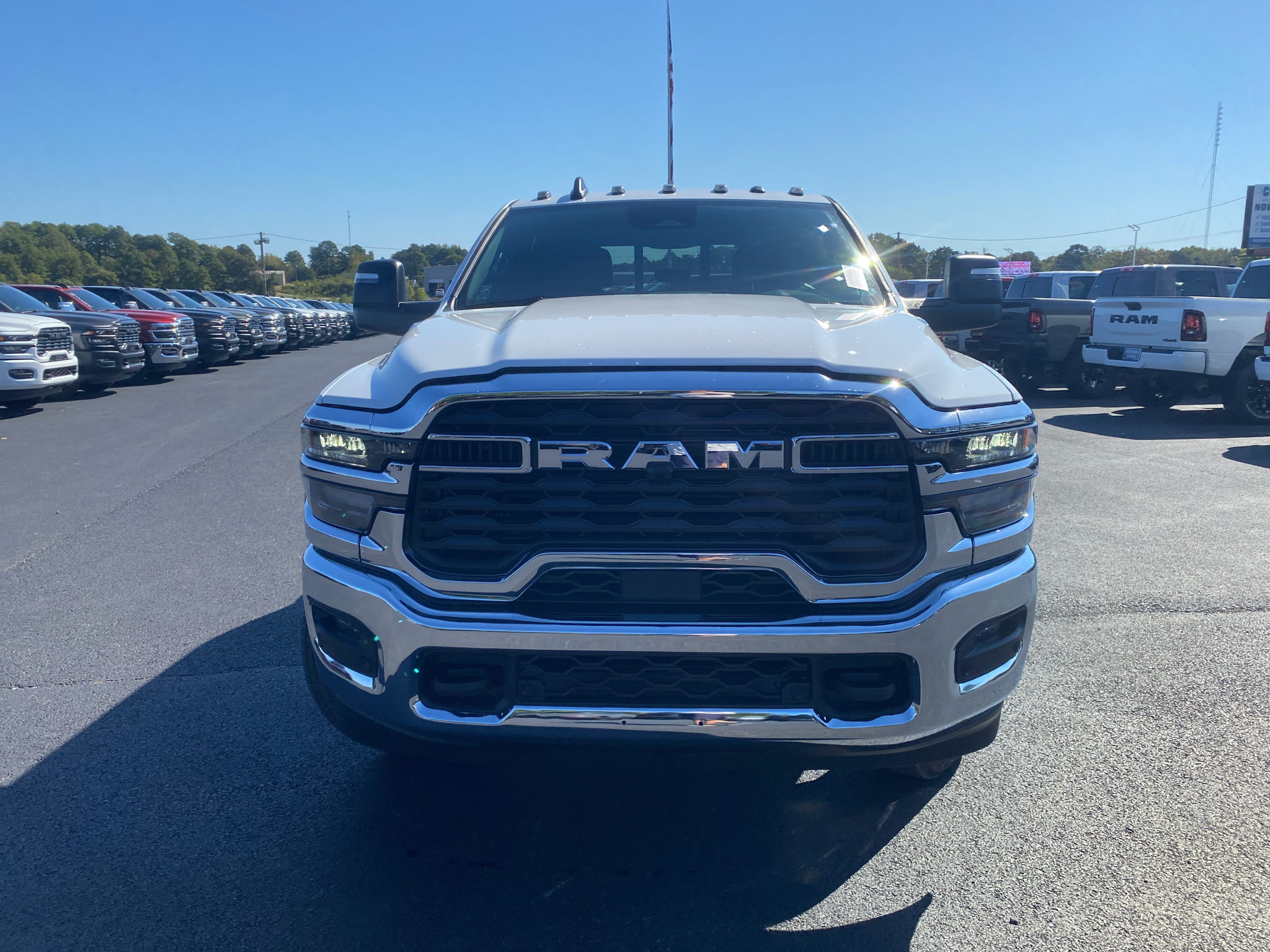 2027 Ram 3500 Tradesman photo 3