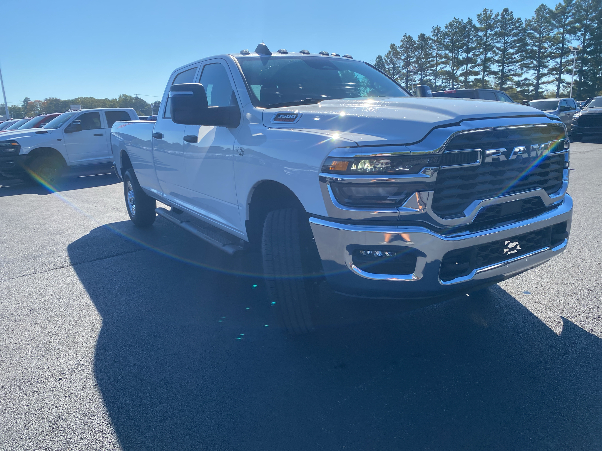 2027 Ram 3500 Tradesman photo 4