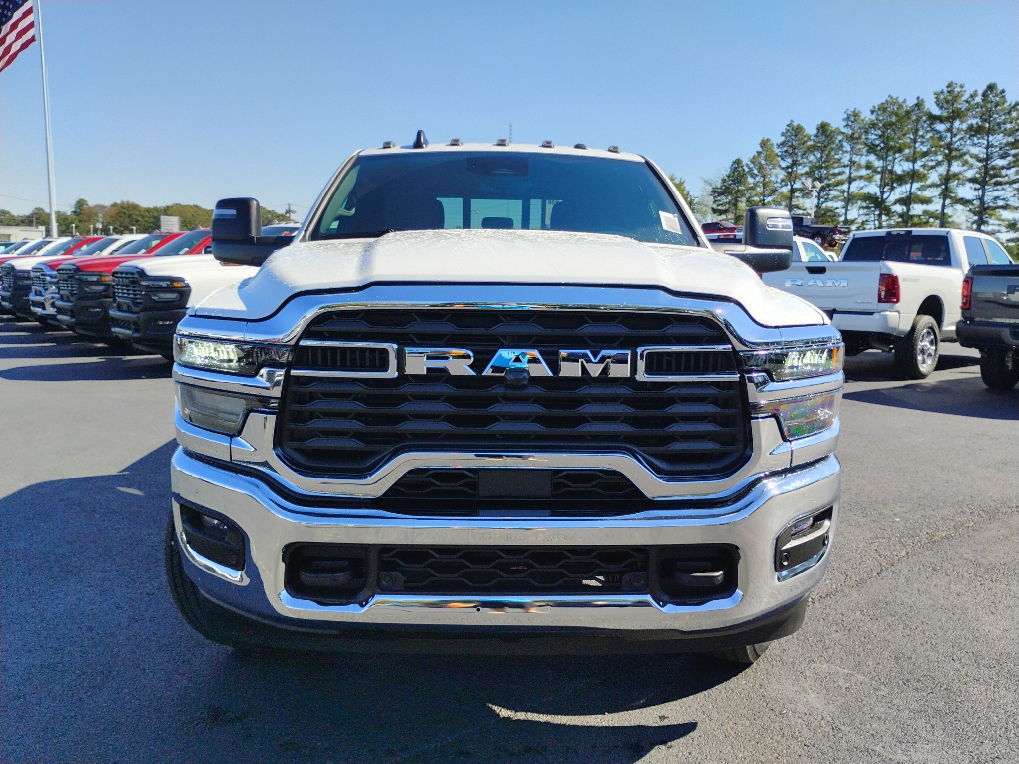 2027 Ram 3500 Tradesman photo 2