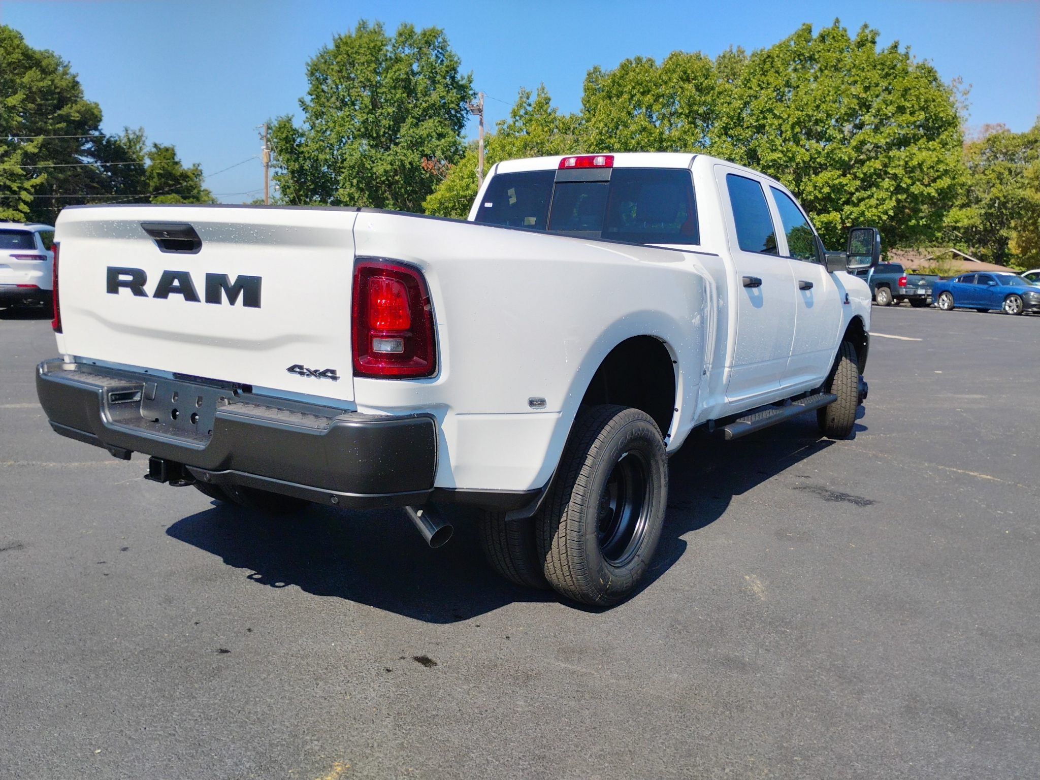 2027 Ram 3500 Tradesman photo 5