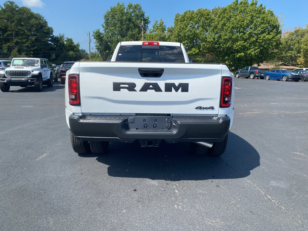 2027 Ram 3500 Tradesman photo 6
