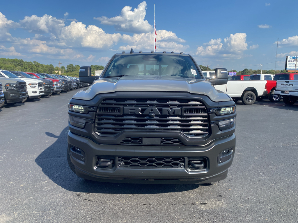 2027 Ram 3500 Tradesman photo 2