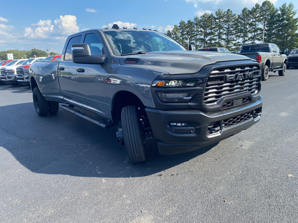 2027 Ram 3500 Tradesman photo 3