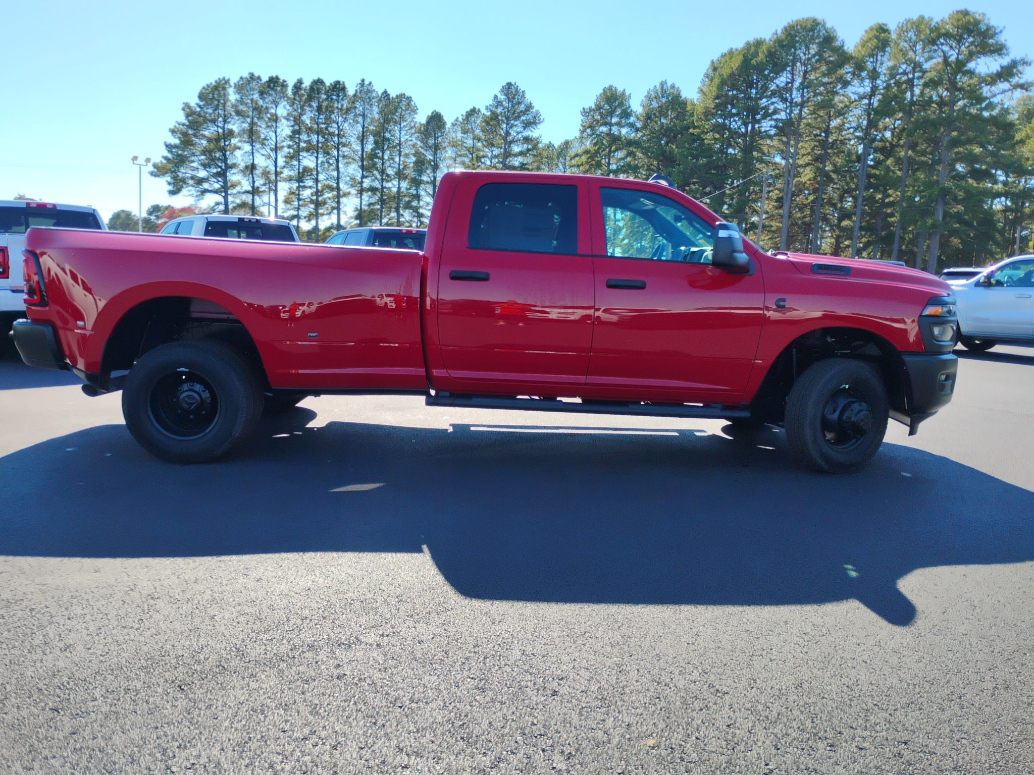 2027 Ram 3500 Tradesman photo 4