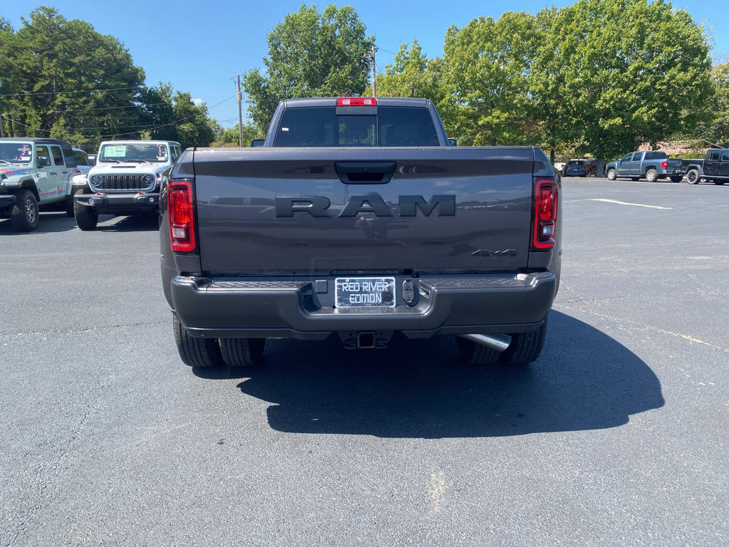 2027 Ram 3500 Tradesman photo 6