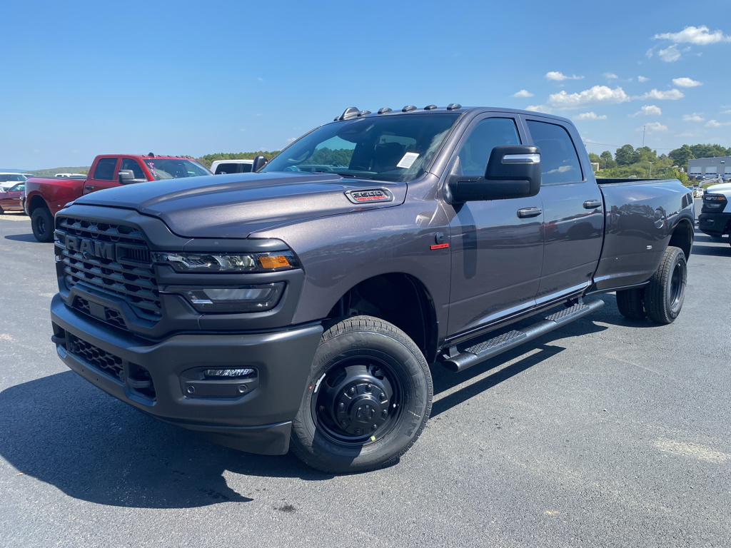 2027 Ram 3500 Tradesman photo 1