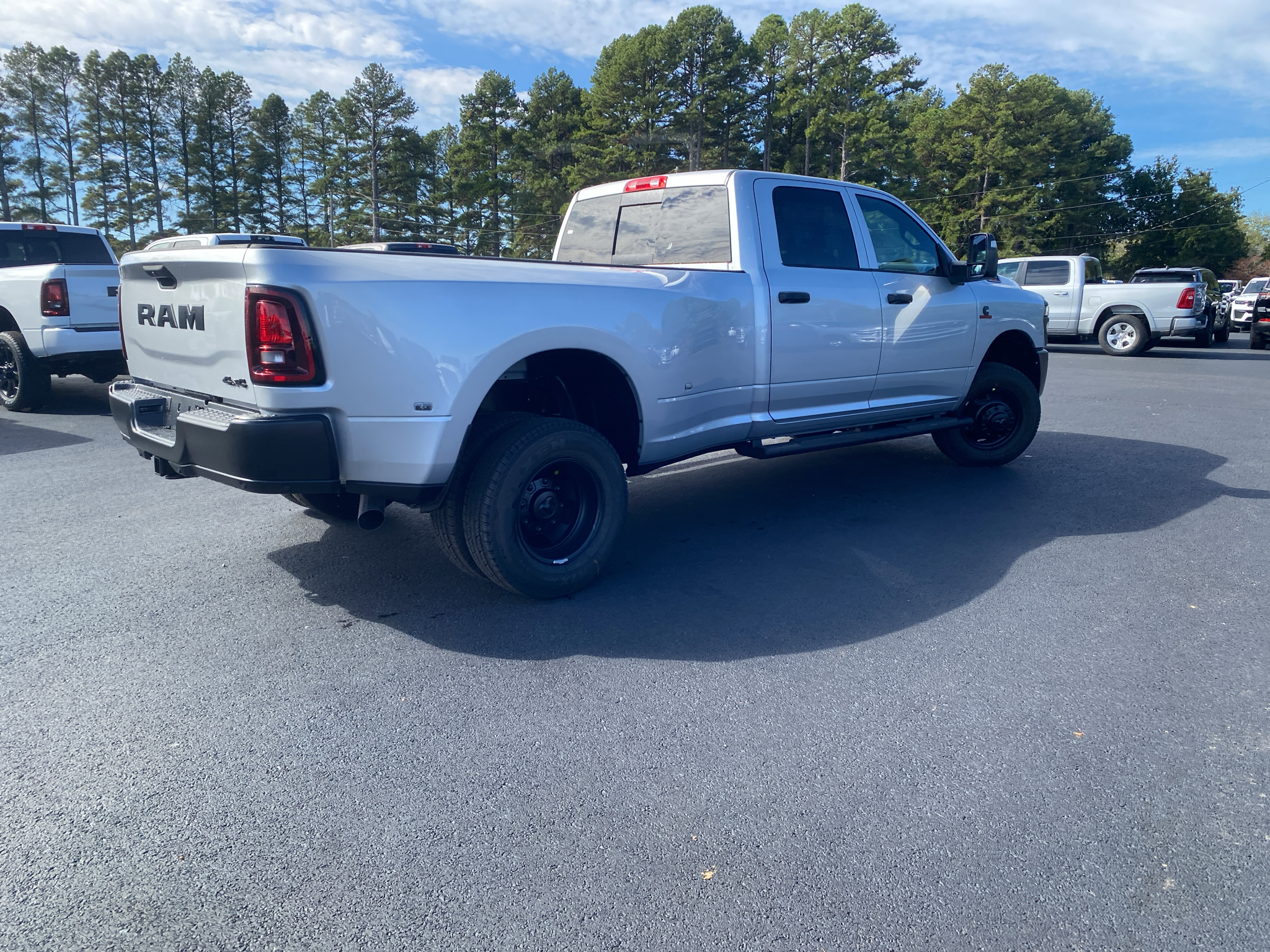 2027 Ram 3500 Tradesman photo 5