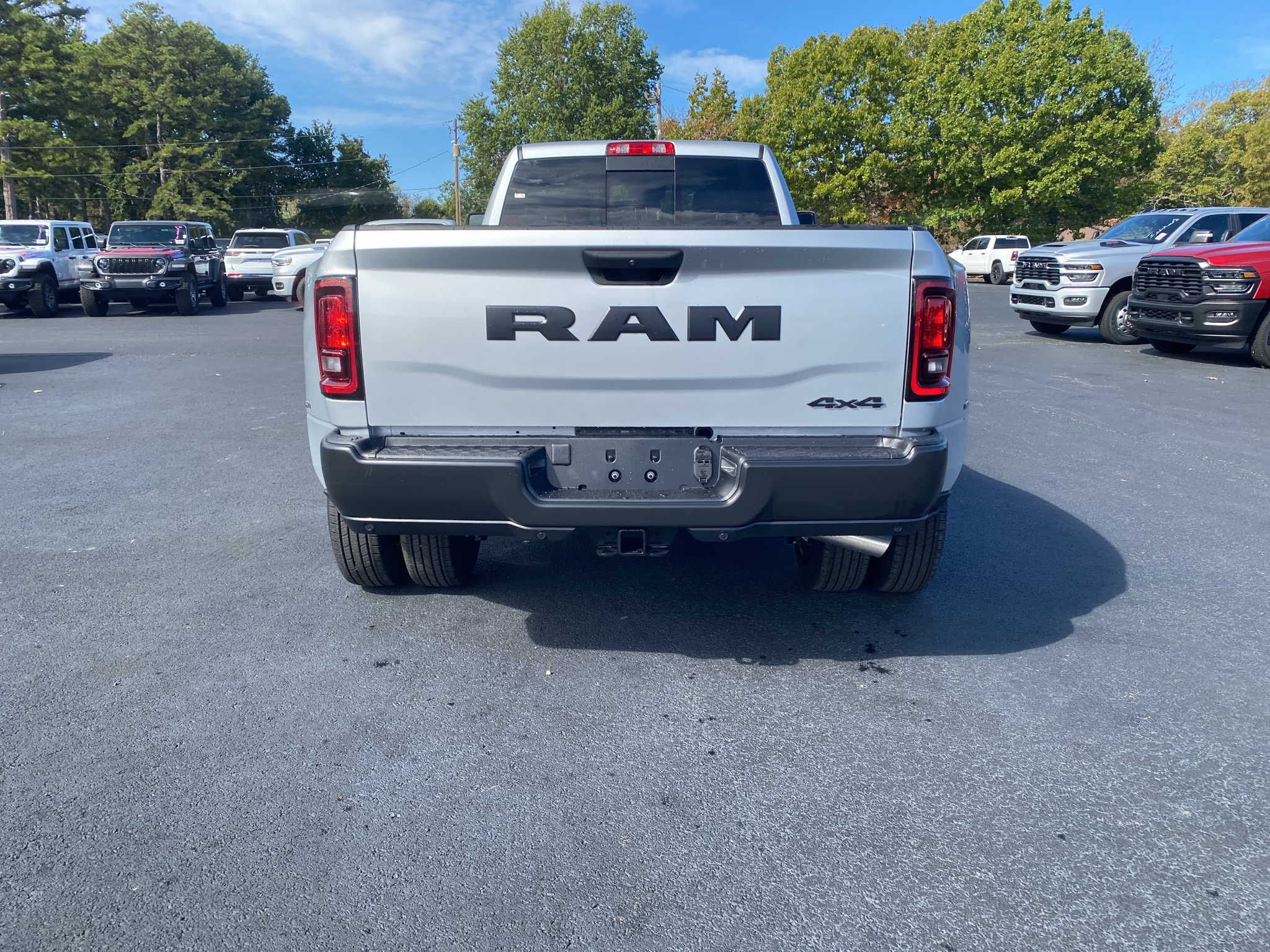 2027 Ram 3500 Tradesman photo 6