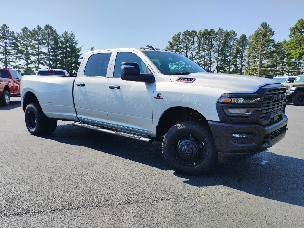 2027 Ram 3500 Tradesman photo 3