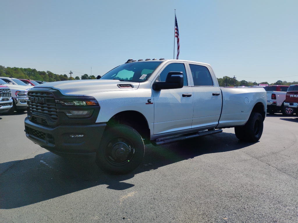 2027 Ram 3500 Tradesman photo 1