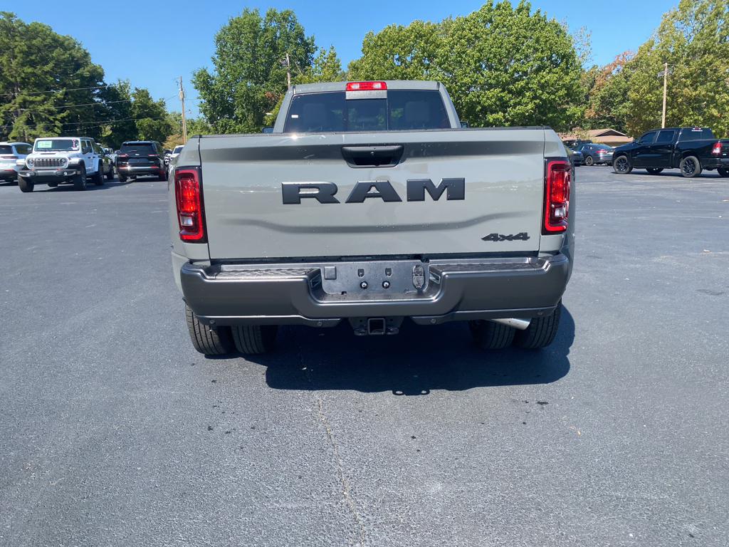 2027 Ram 3500 Tradesman photo 6