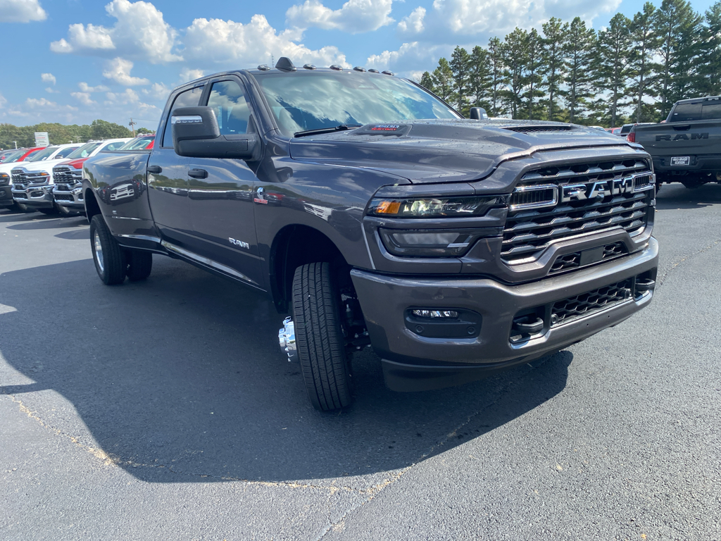 2027 Ram 3500 Big Horn photo 5