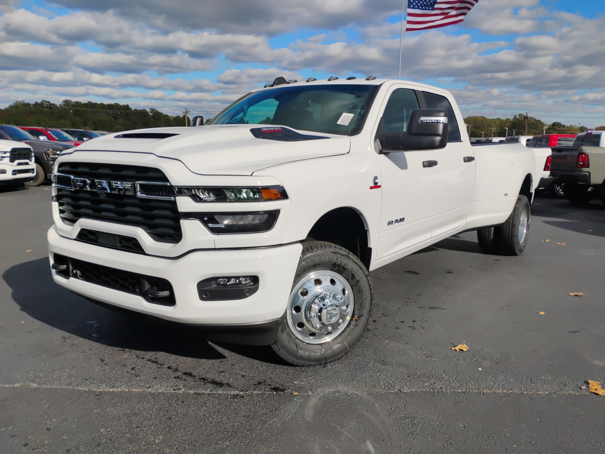 2027 Ram 3500 Big Horn photo 1