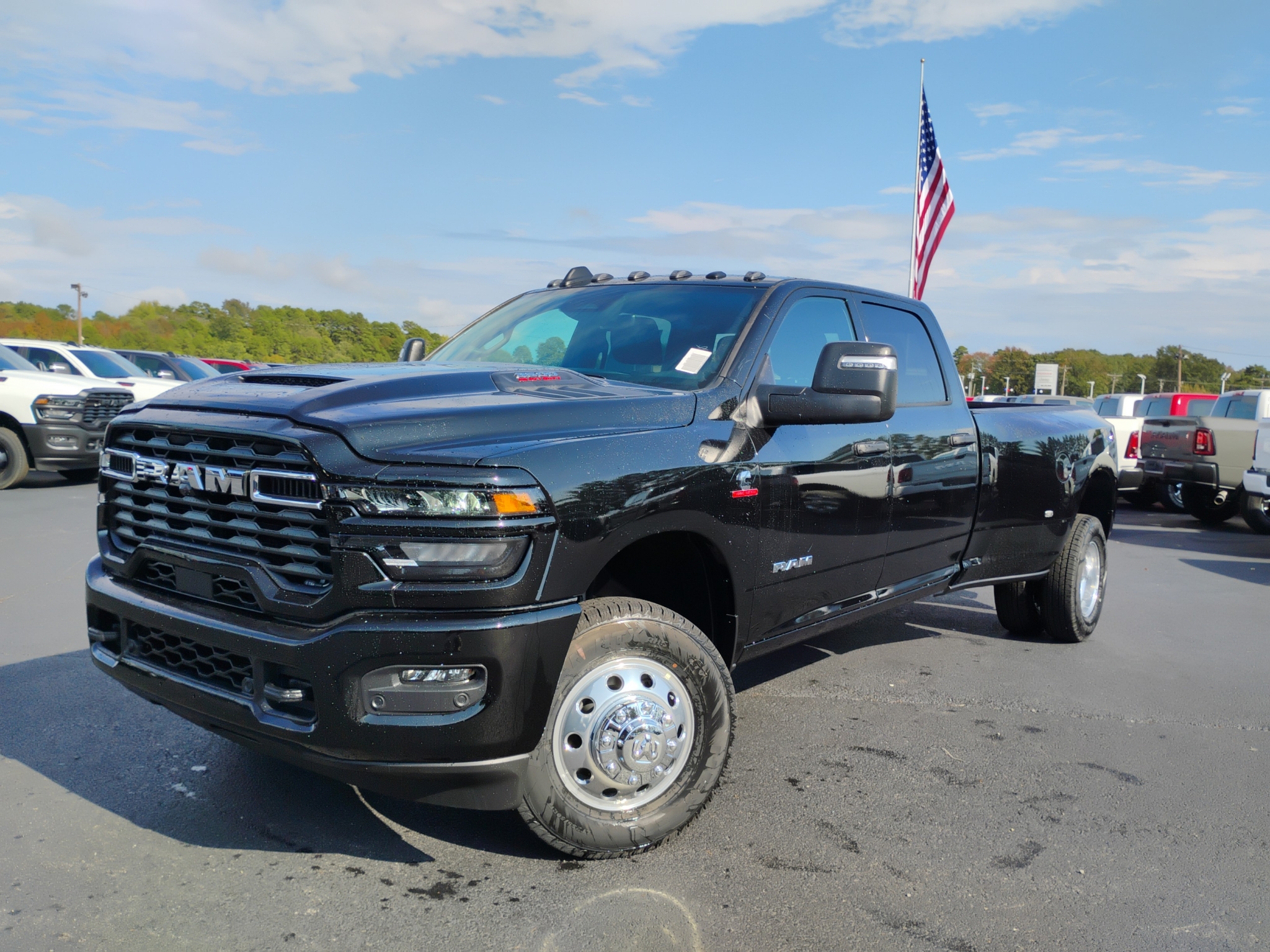 2027 Ram 3500 Big Horn photo 1