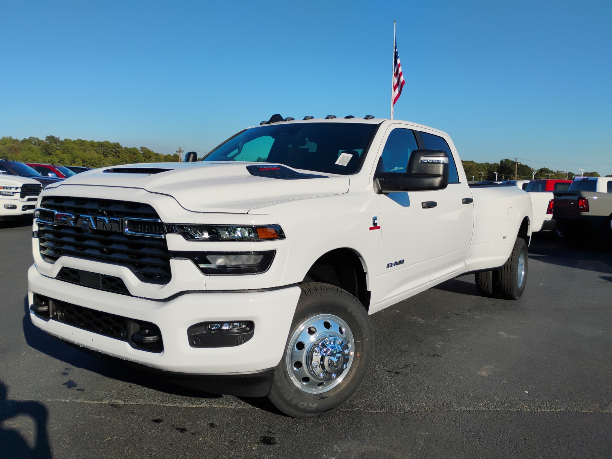 2027 Ram 3500 Big Horn photo 1