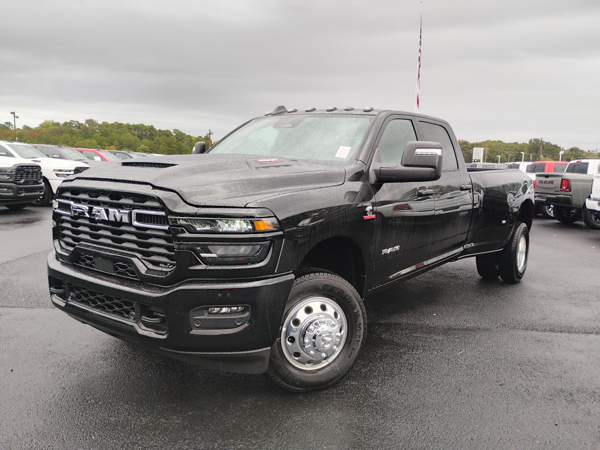 2027 Ram 3500 Big Horn photo 1