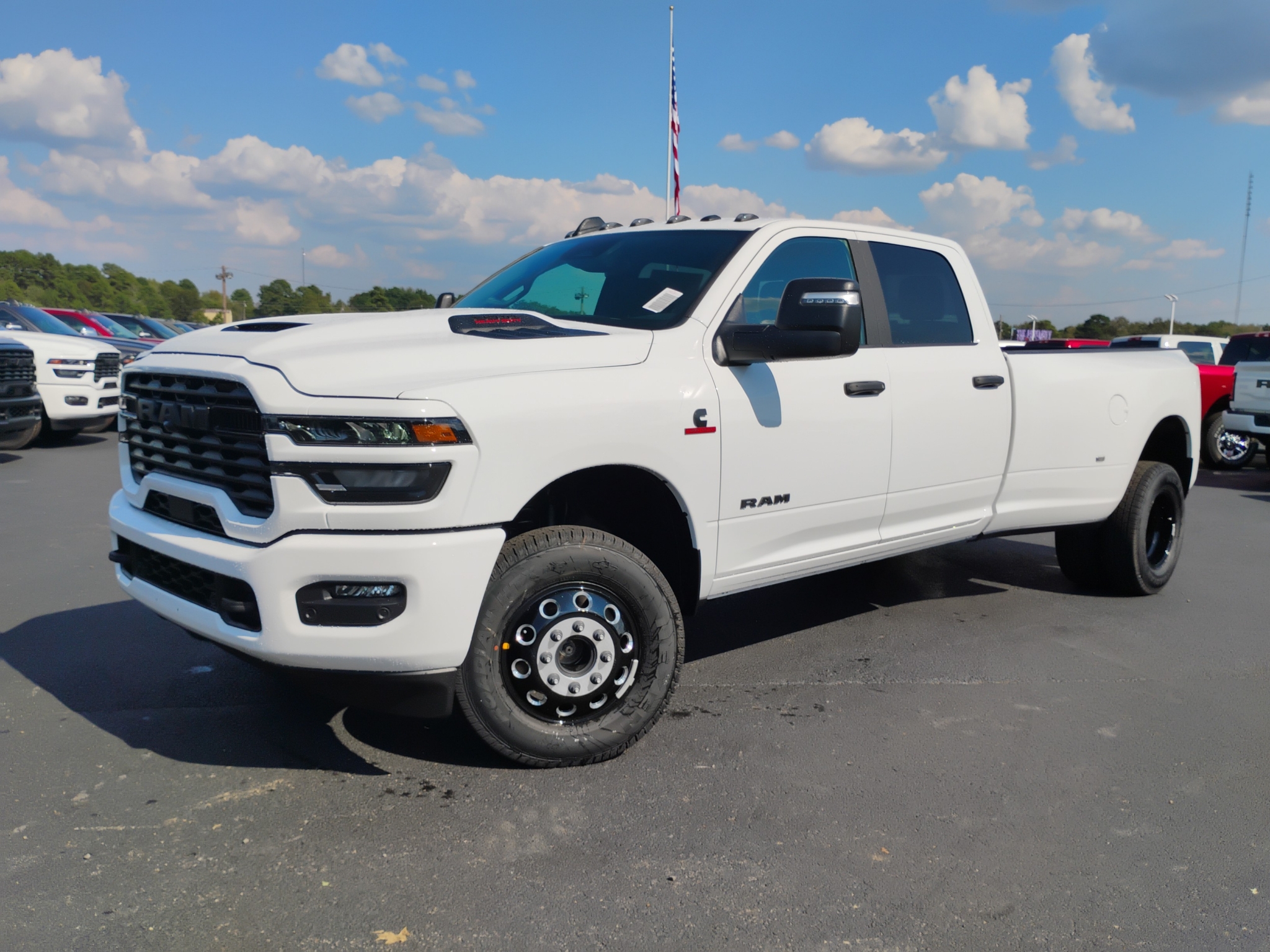 2027 Ram 3500 Big Horn photo 1