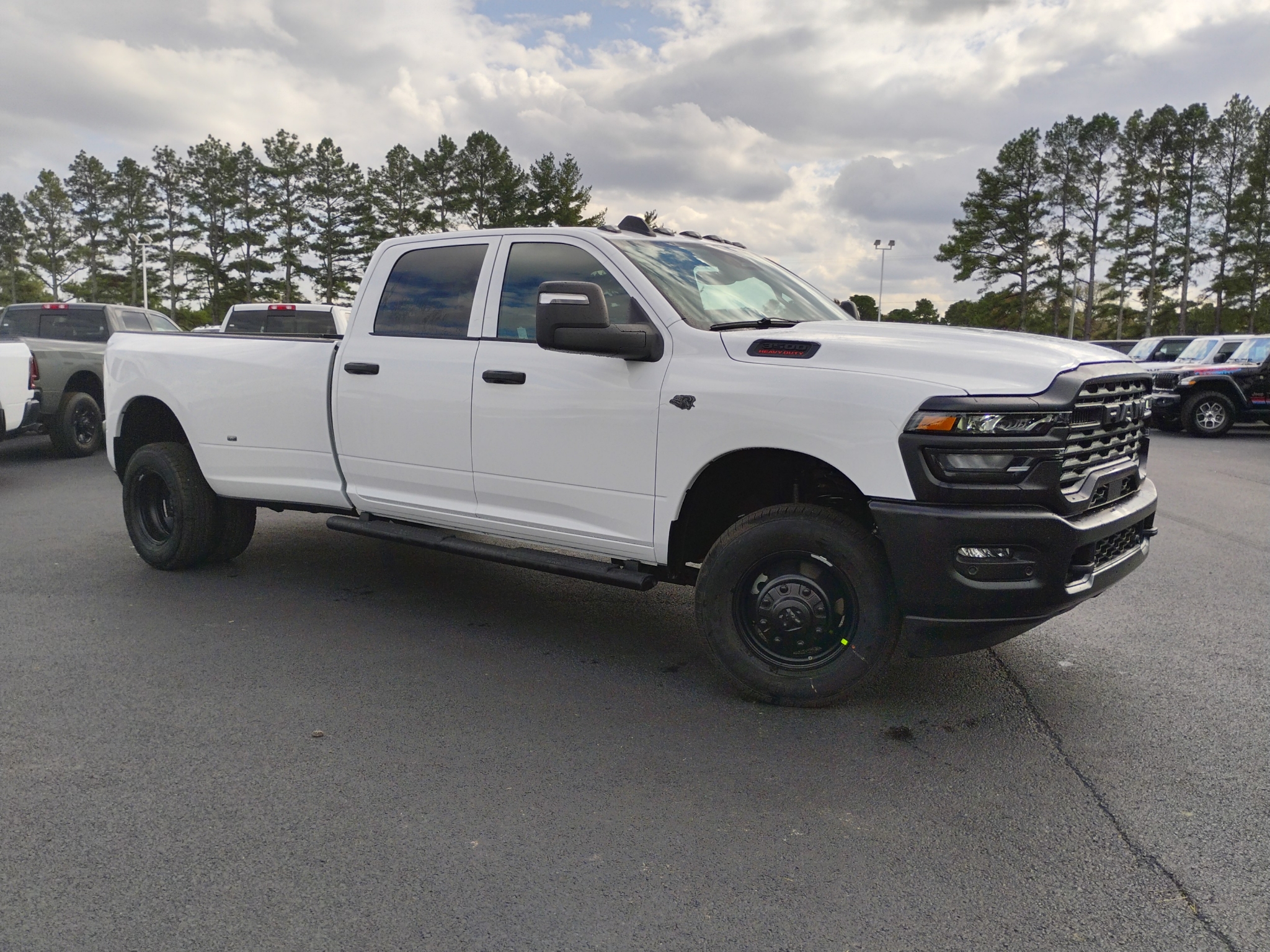 2027 Ram 3500 Tradesman photo 3