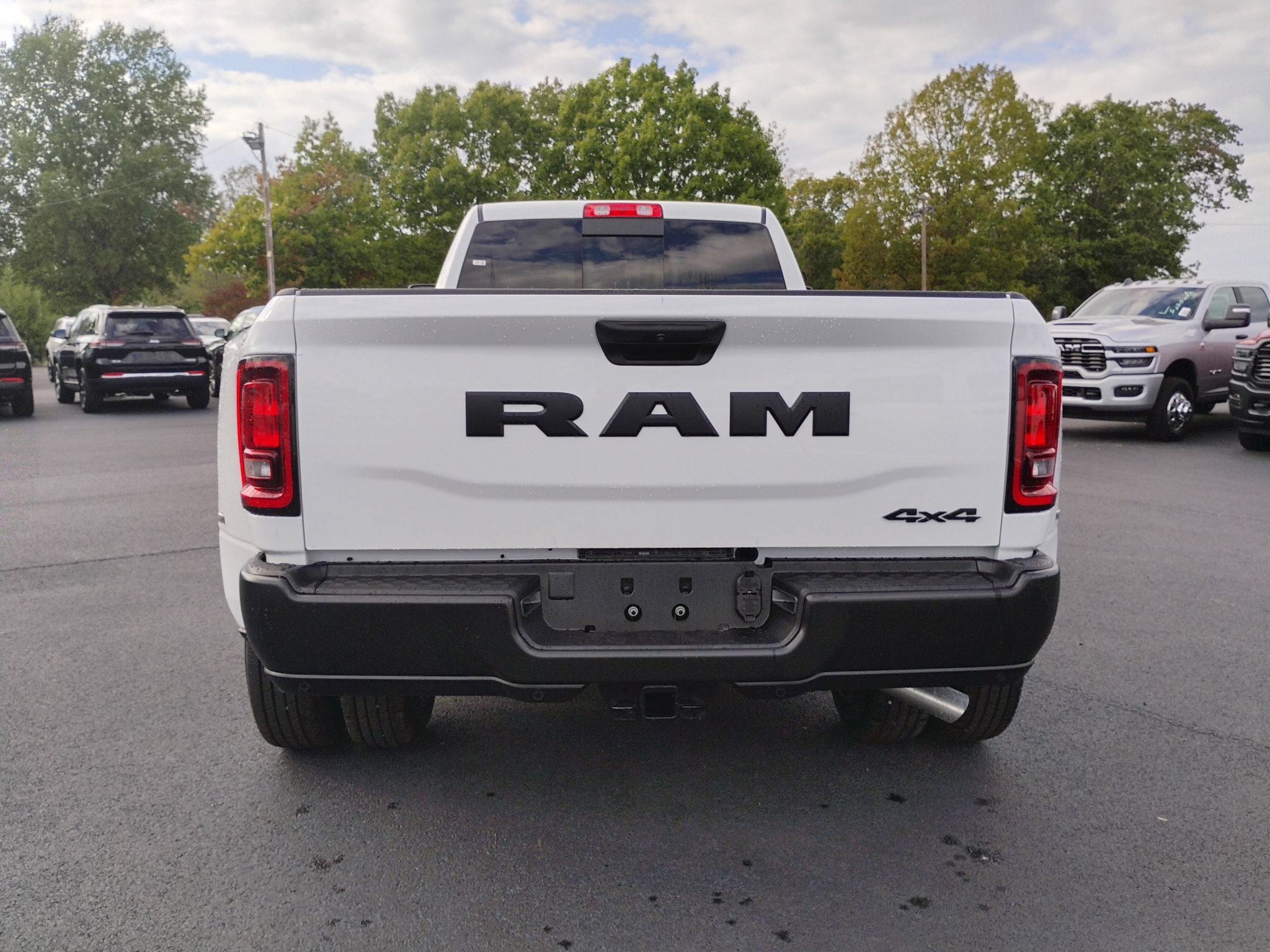 2027 Ram 3500 Tradesman photo 6