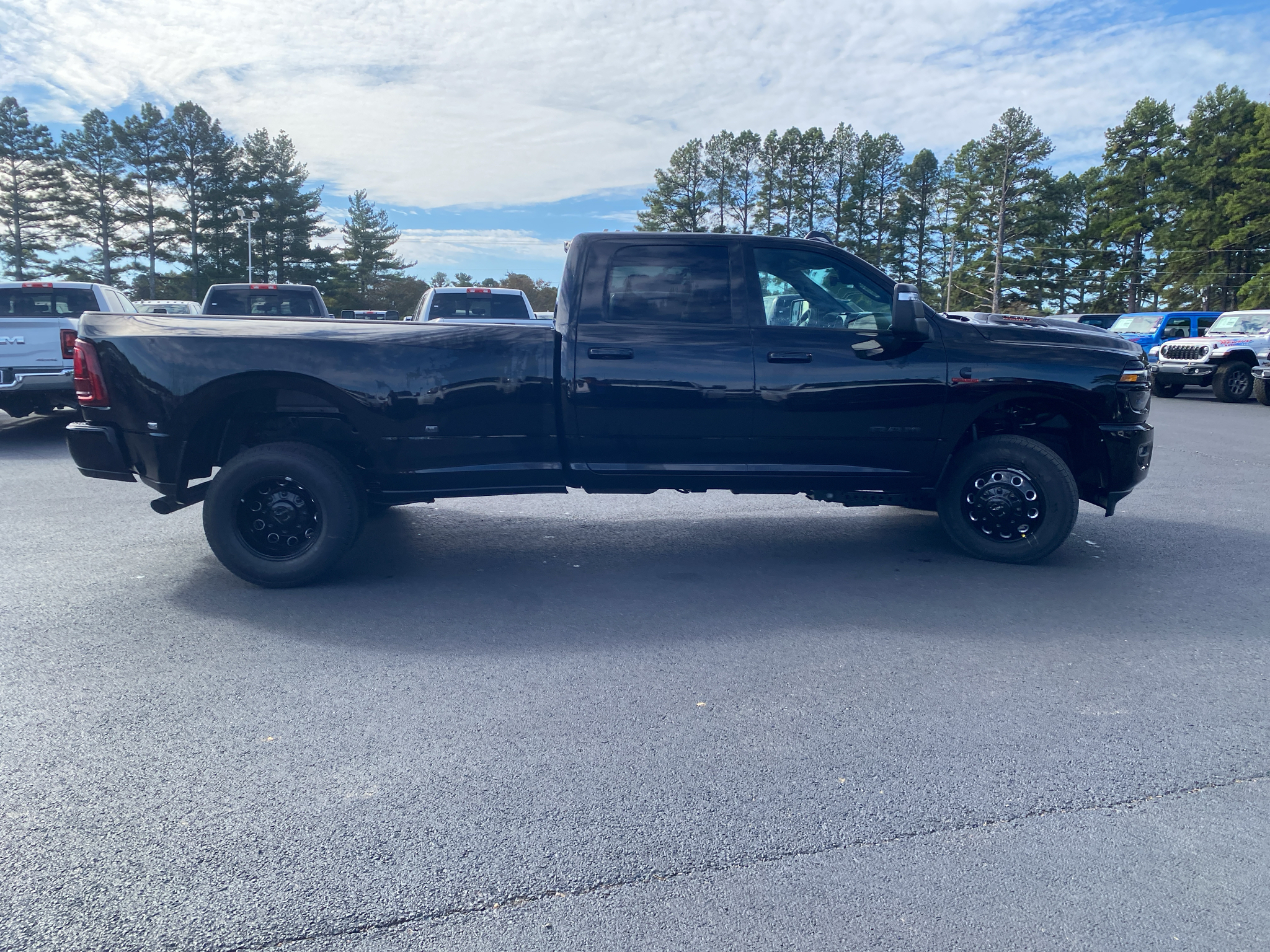 2027 Ram 3500 Laramie photo 4