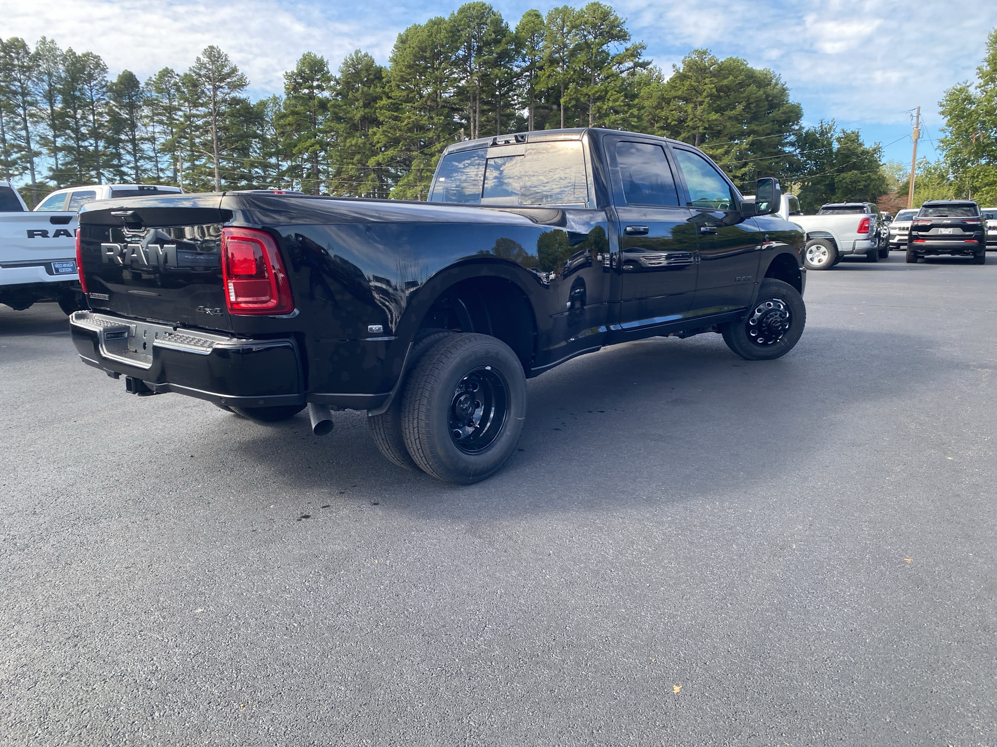 2027 Ram 3500 Laramie photo 5