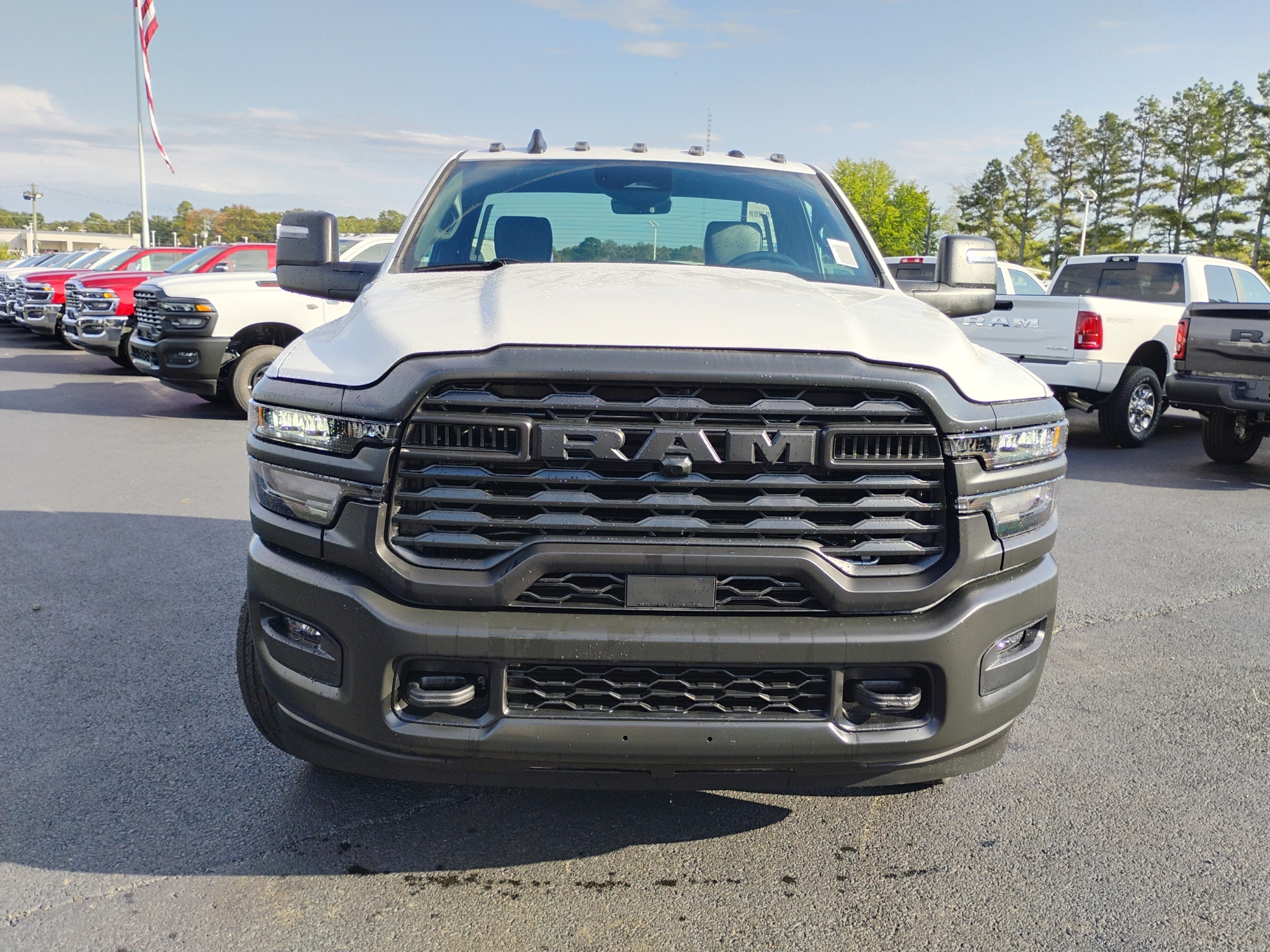 2027 Ram 3500 Chassis Tradesman photo 2