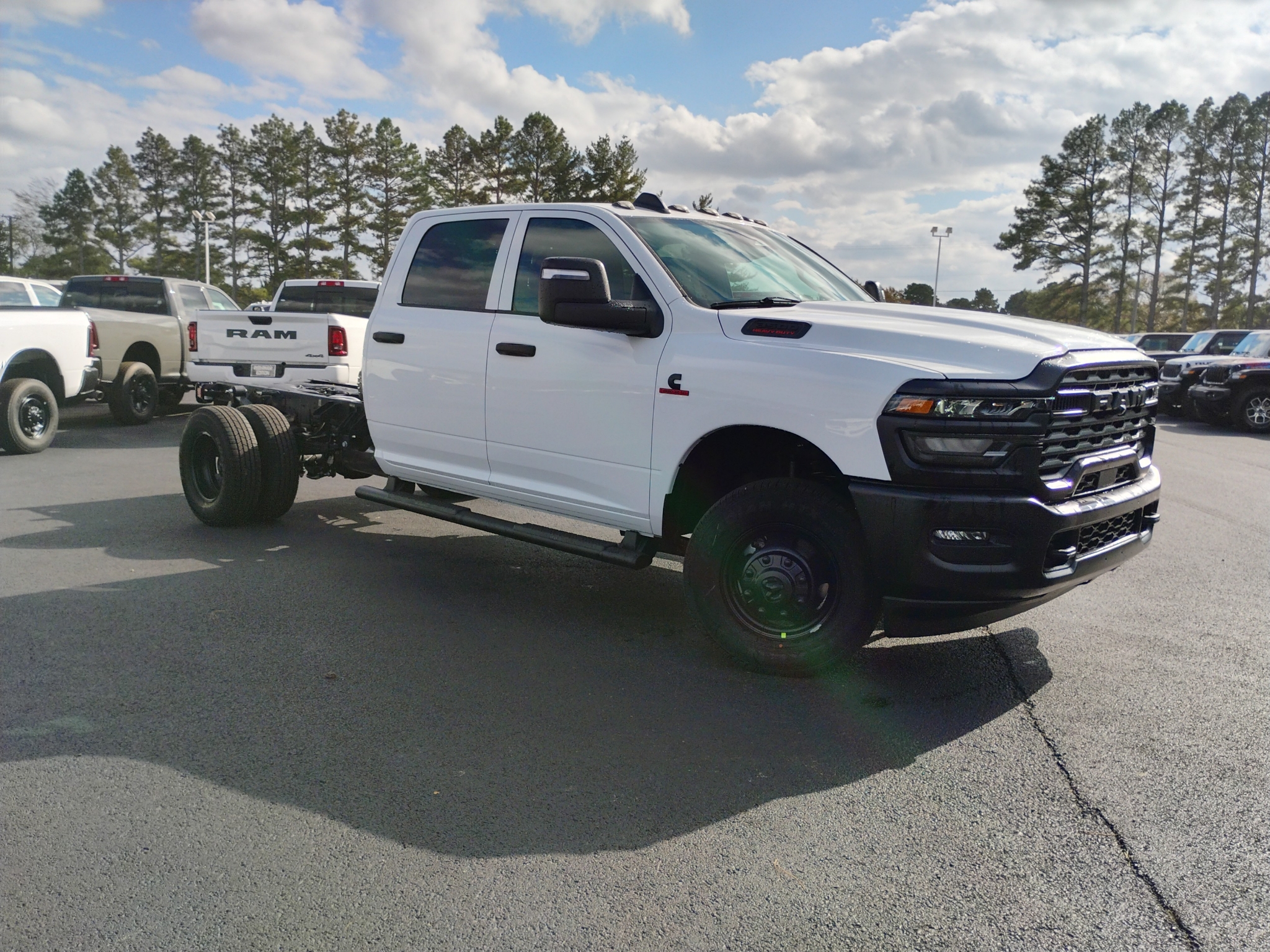 2027 Ram 3500 Chassis Tradesman photo 3