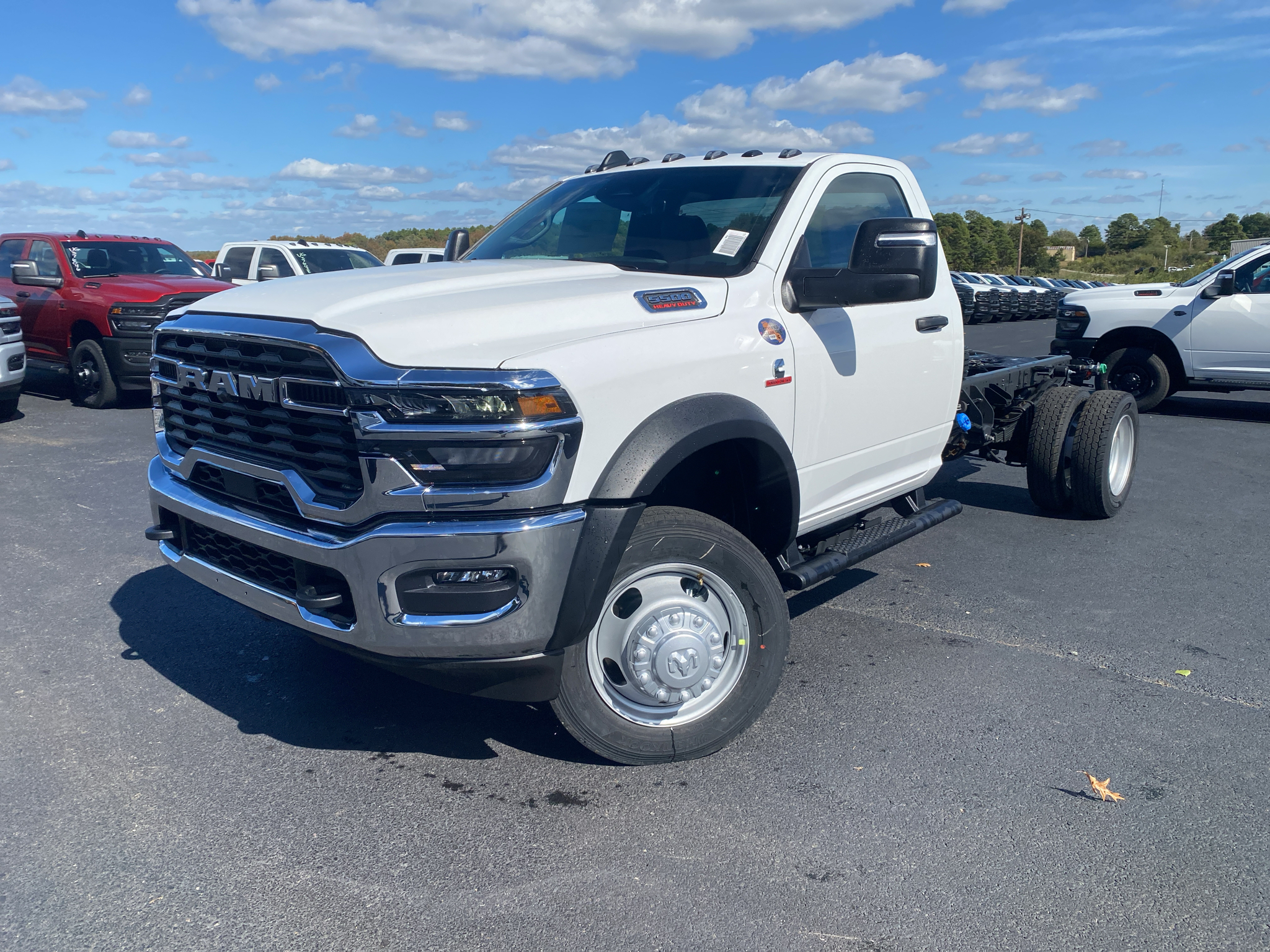 2027 Ram 5500 Chassis Tradesman photo 1
