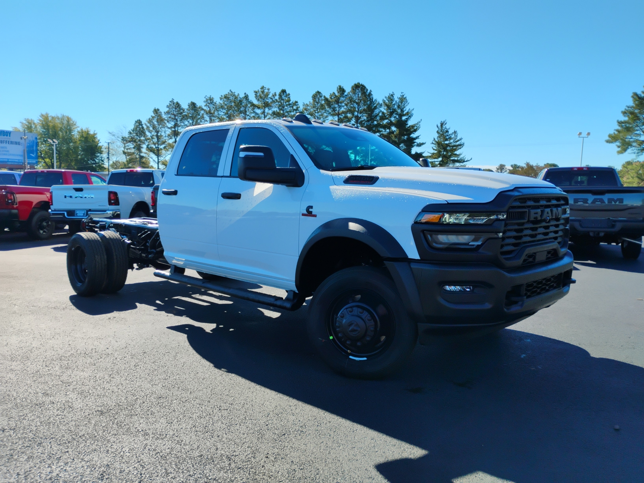 2027 Ram 5500 Chassis Tradesman photo 3