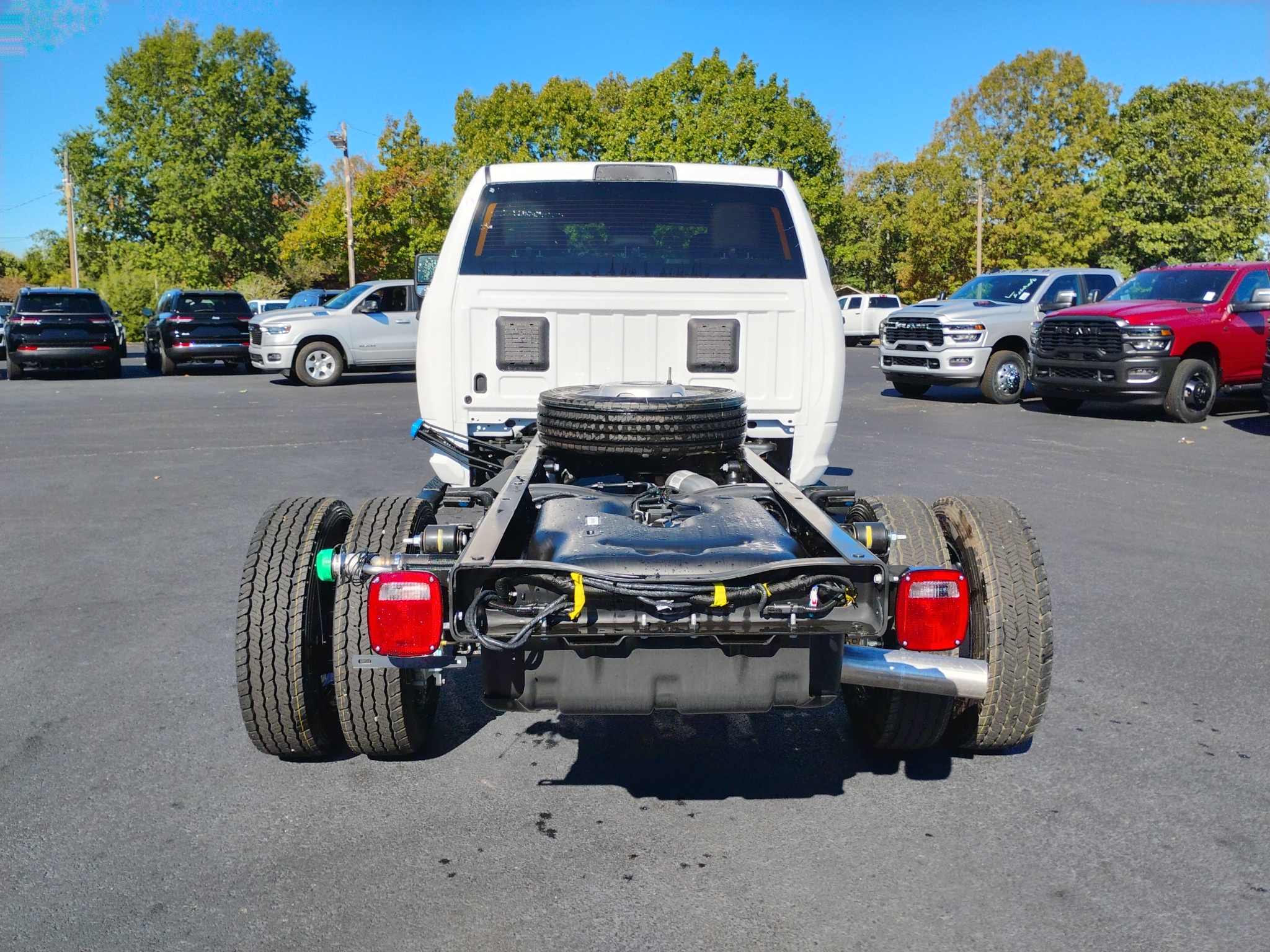 2027 Ram 5500 Chassis Tradesman photo 6