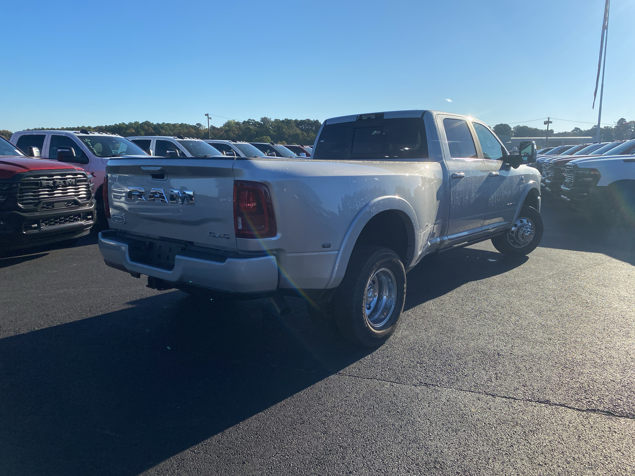 2027 Ram 3500 Longhorn photo 5