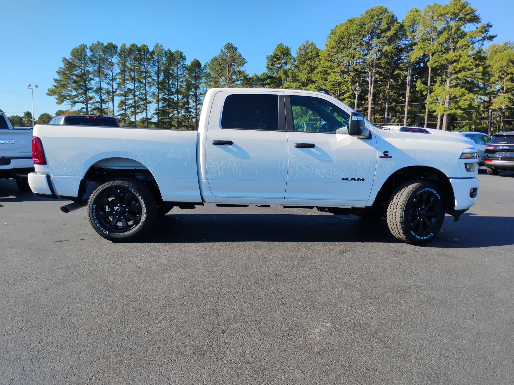 2027 Ram 2500 Big Horn photo 4