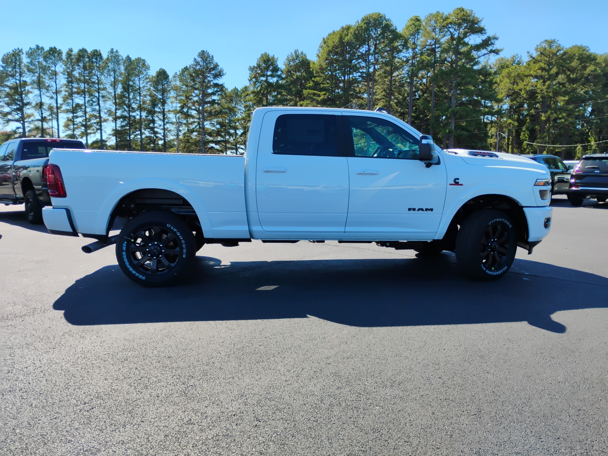2027 Ram 2500 Laramie photo 4
