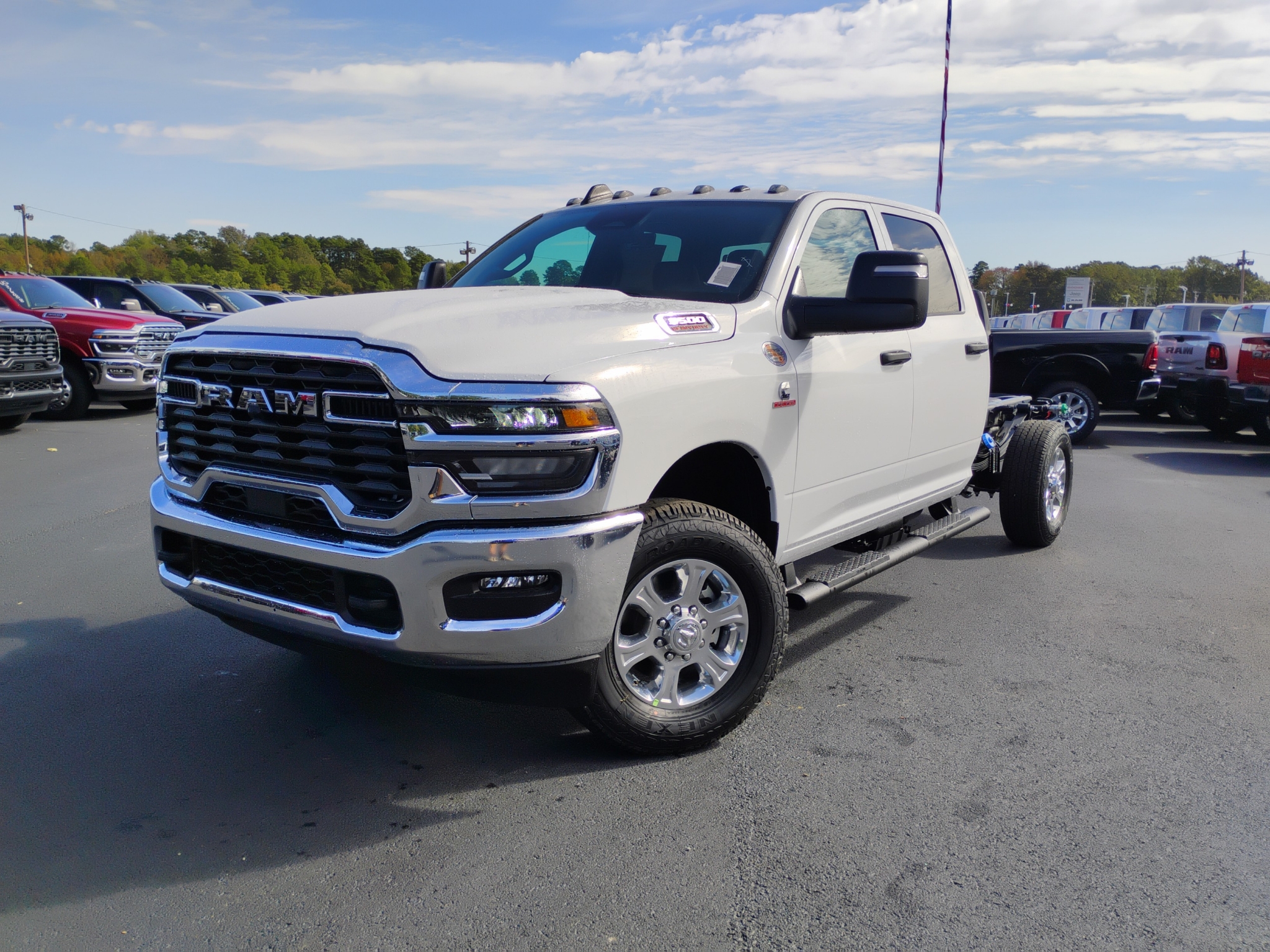 2027 Ram 3500 Chassis Tradesman photo 1