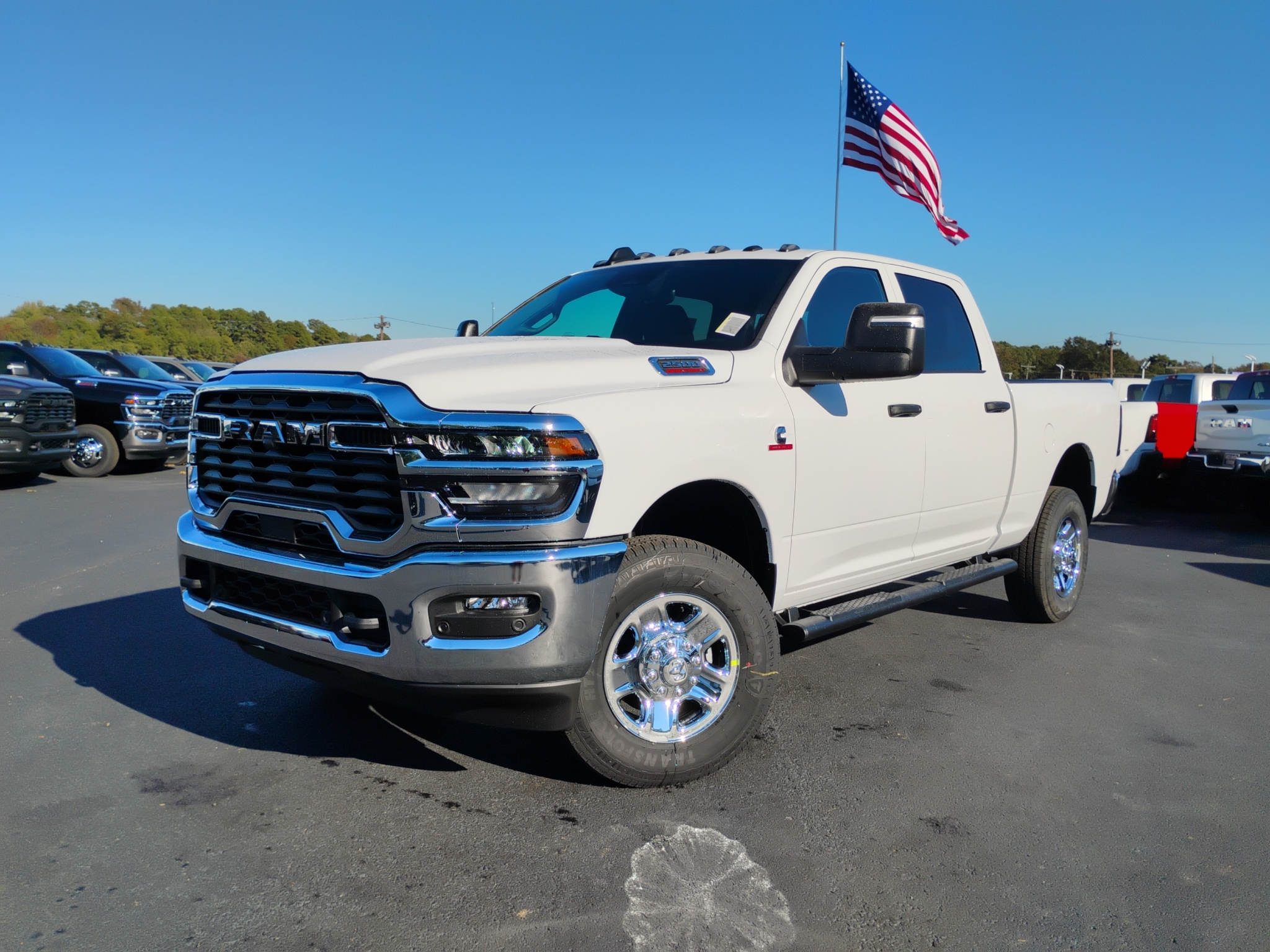 2027 Ram 2500 Tradesman photo 1