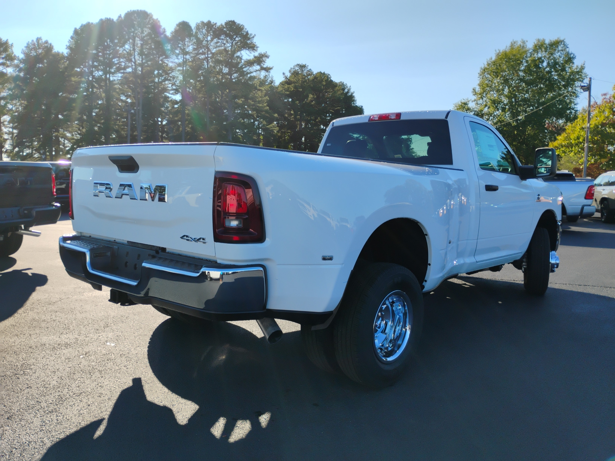 2027 Ram 3500 Tradesman photo 5